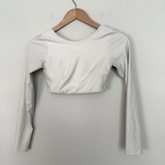 Aritzia Manola Cora Crop Top Ivory Size XS Activewear‎ Fitness Workout Gym - Picture 2 of 7